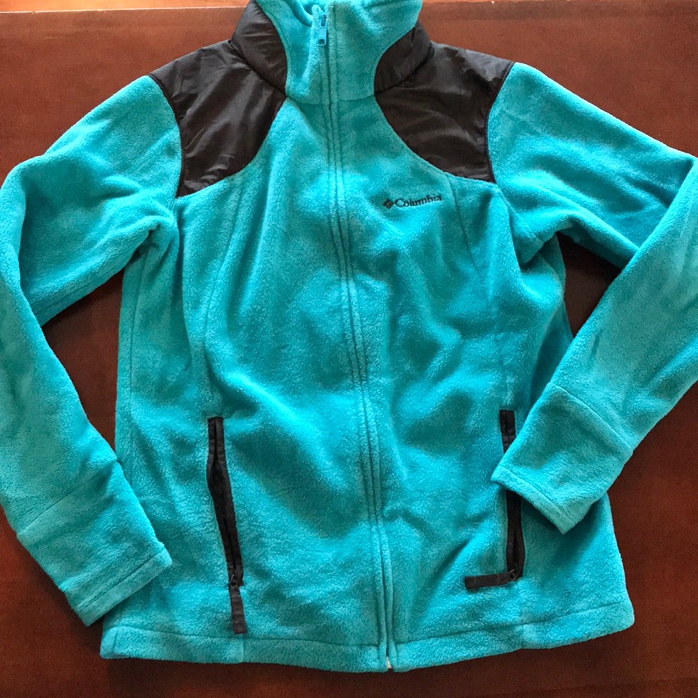 Columbia L turquoise w black shoulder fleece lg